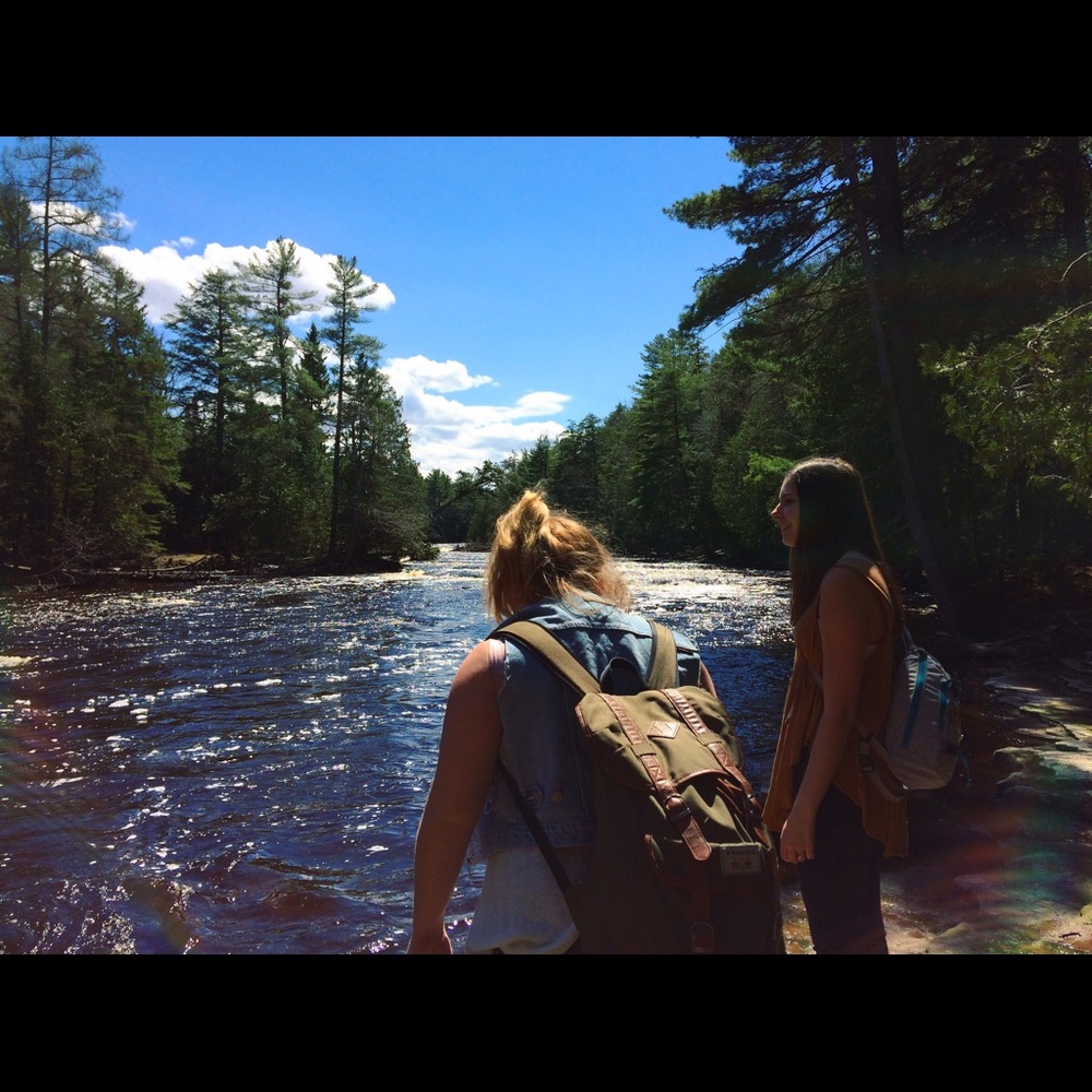 Meet your Posher, Emma