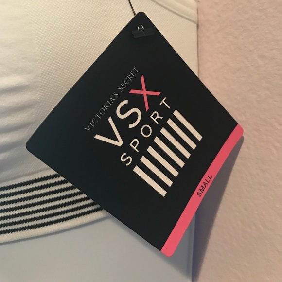 NEW VSX Victoria's Secret Racerback Sports Bra - Picture 4 of 5
