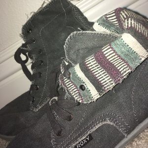 Finally selling! they are in good shape:)