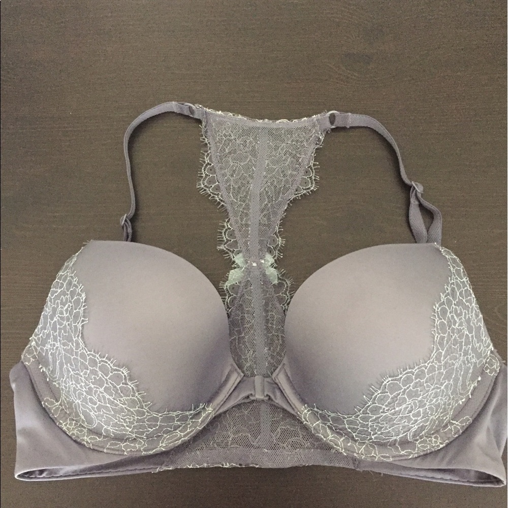 NWT Victoria Secret bra