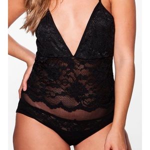 boohoo Plus Marissa Strappy Black Lace Bodysuit