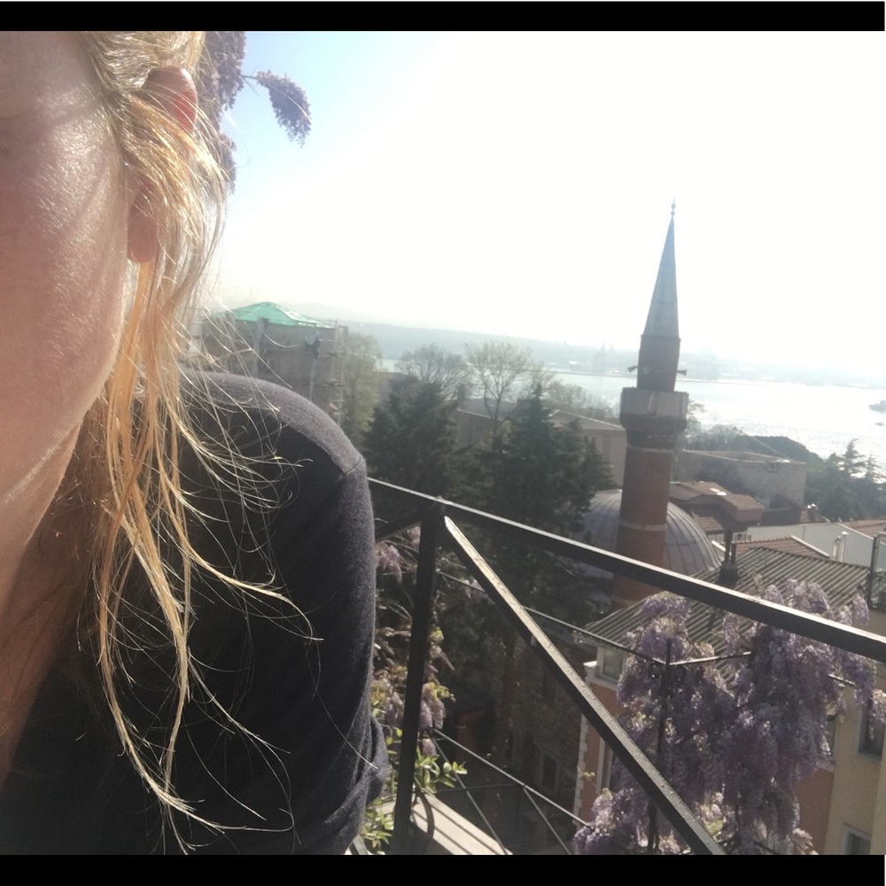 Meet your Posher, Natasha