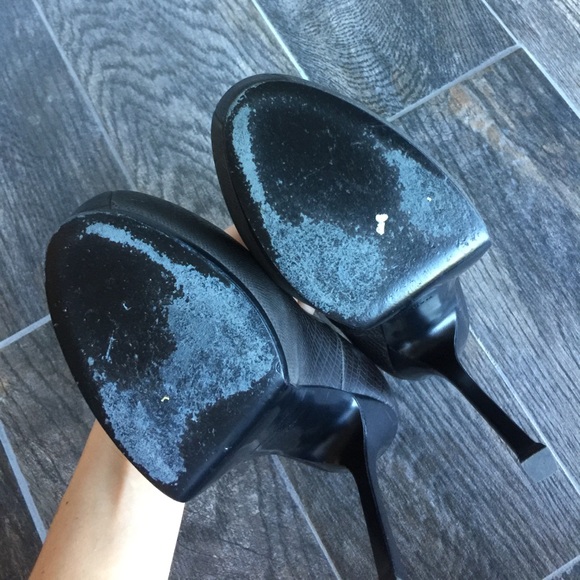 YSL Black Croc Embossed Tribute Heels - Picture 2 of 4