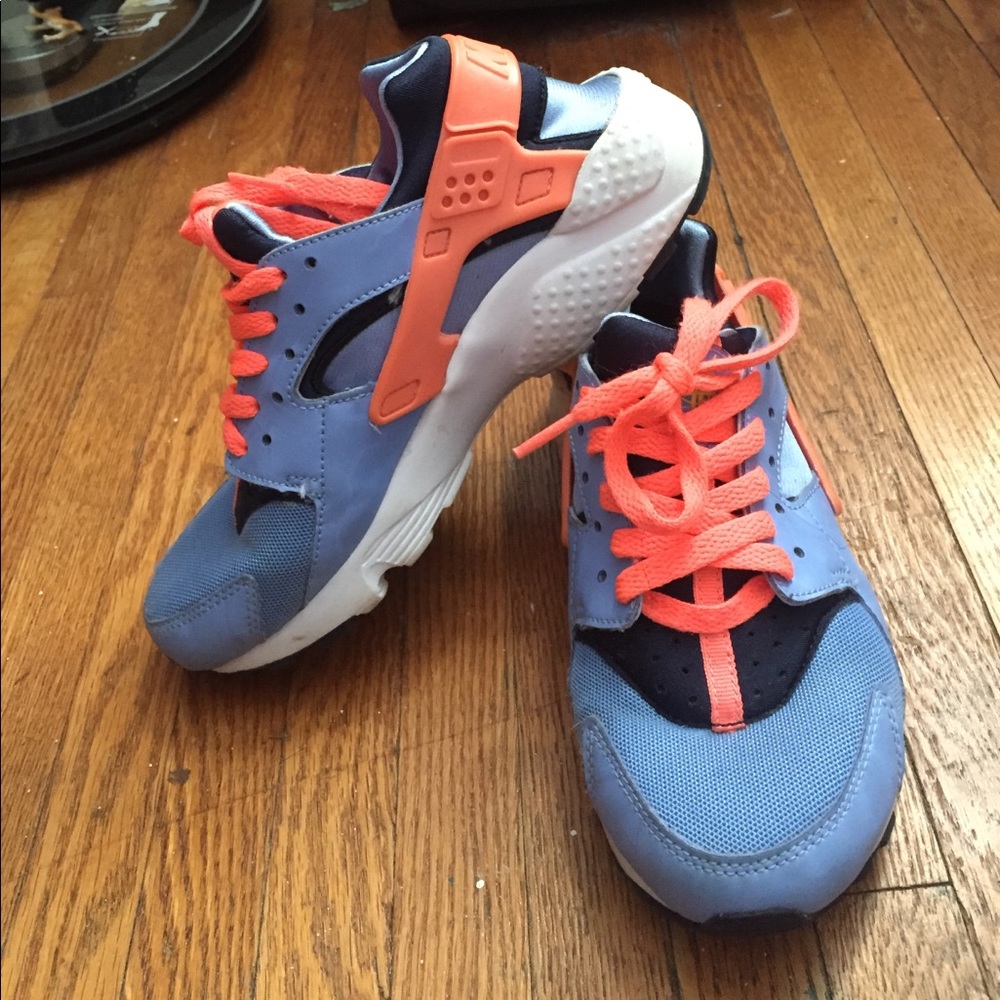 Very clean sneaker