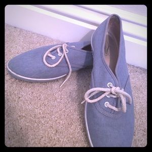 Cute denim shoes