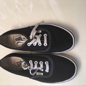 Black vans