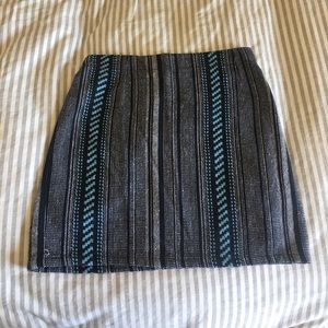 Blue tribal patterned fitted skirt