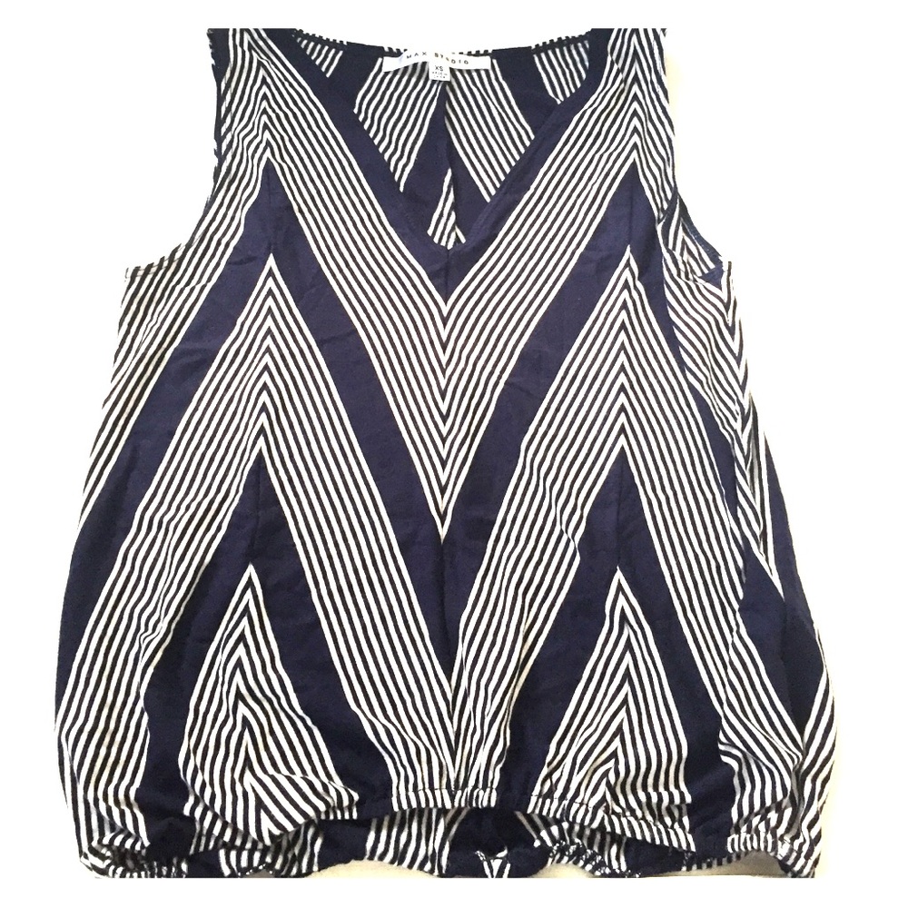 Max Studio Sleeveless Vneck