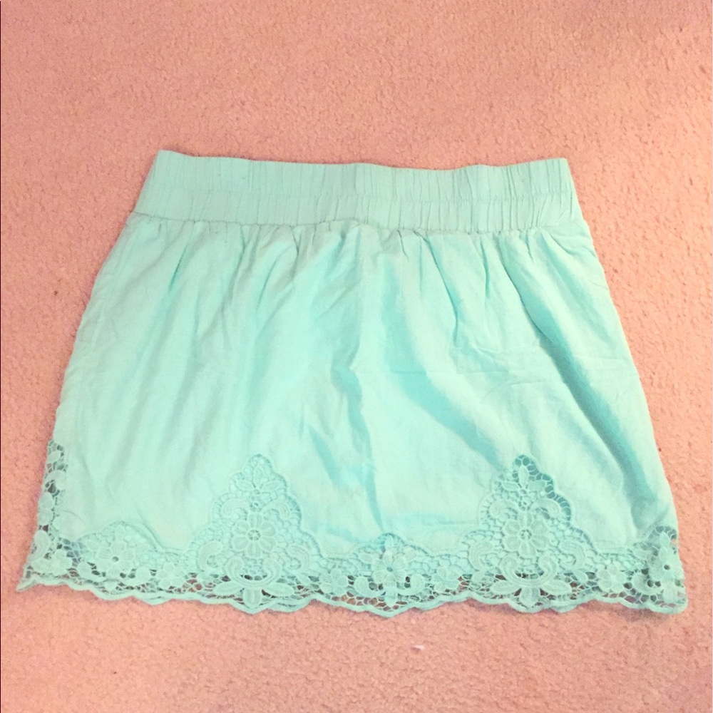 Maurice's Mint Green Elastic waisted Skirt w/Lace