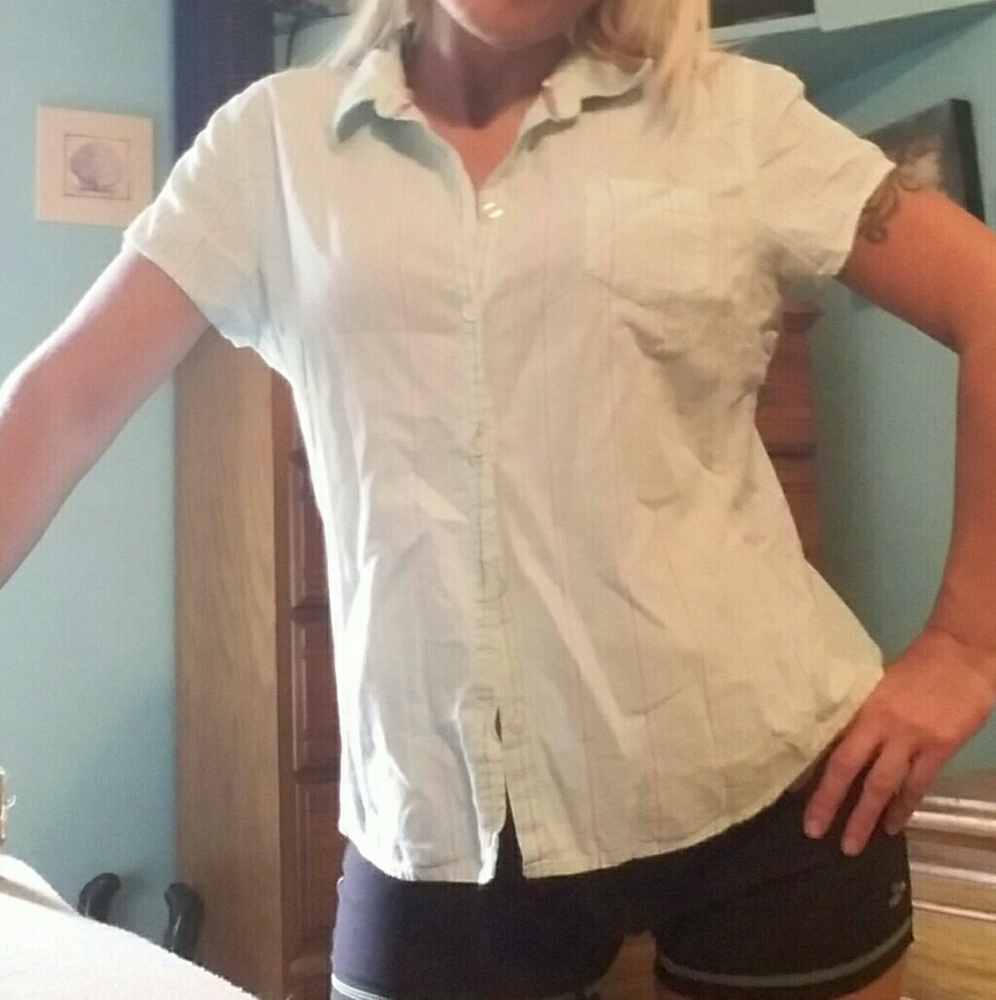 Girls light button-down top