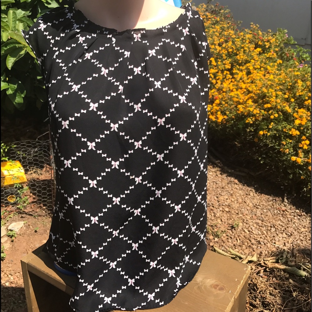 ⚠️Lauren Conrad top