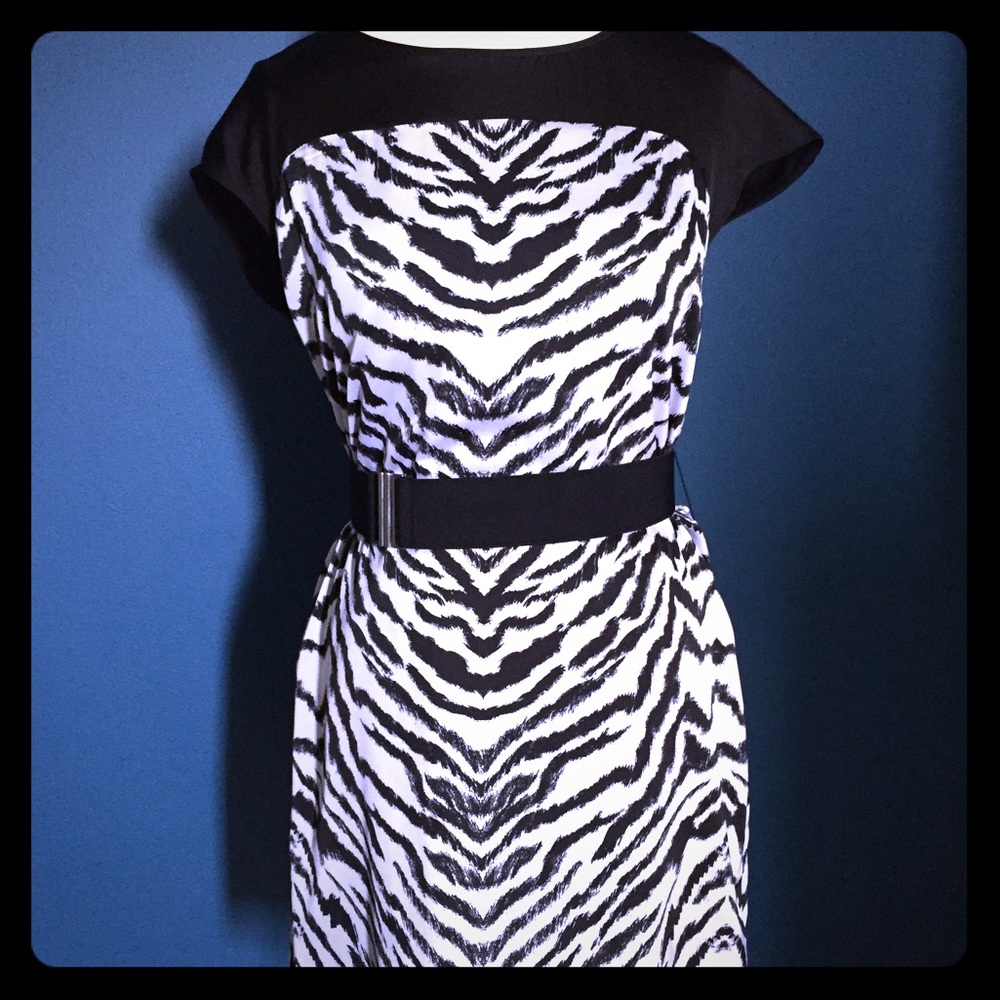 Express black and white tiger print dress