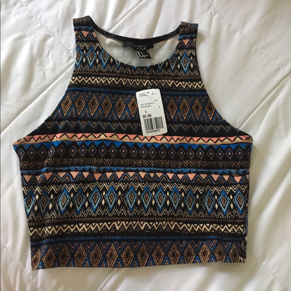 NEW FOREVER 21 SMALL CROP TOP BLACK/CORAL