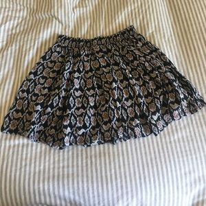 Flowy printed skirt