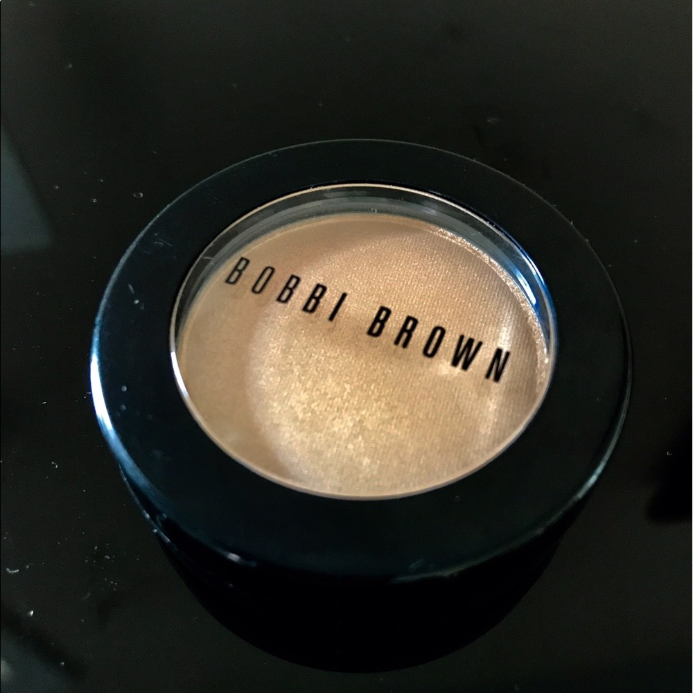 New Bobbi Brown Gold Shimmer Wash Eyeshadow