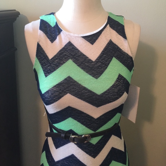 Emerald Sundae Dresses & Skirts - 🔴NWT fitted maxi dress.. MAKE OFFER 🔴🔴
