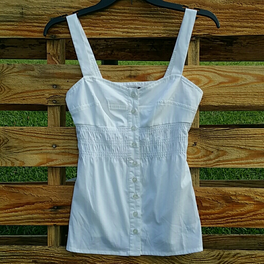 Beautiful summer top Brand New with Tags