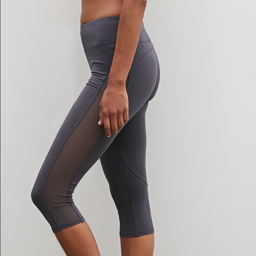Grey Mesh Paneled Capri Leggings