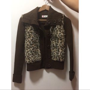 Leapord Print Sweater 🐾