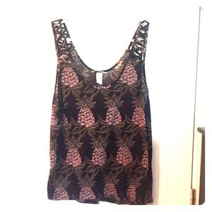 H&M Pink & Black Pineapple🍍Tank