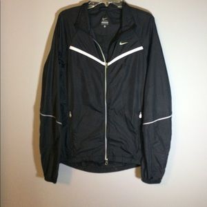 Nike black light windbreaker
