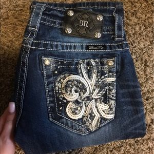 Boot cut miss me jeans!