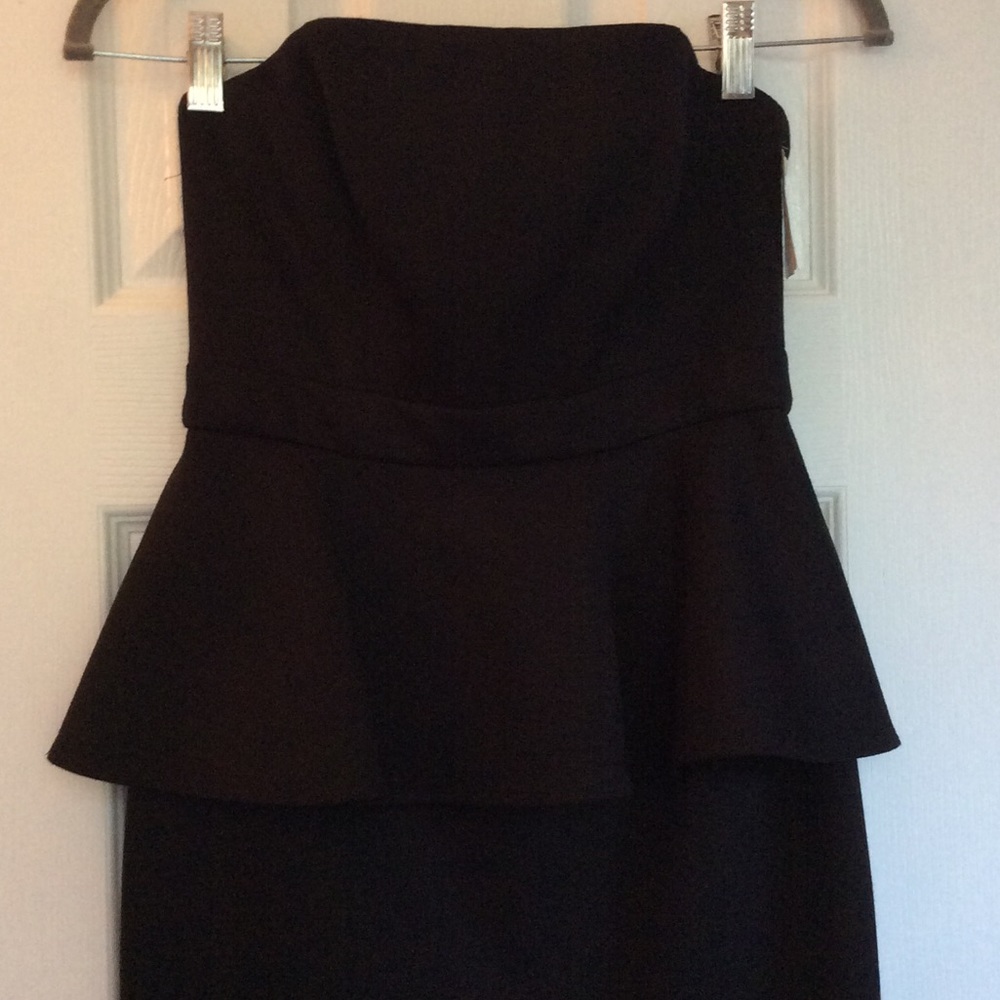 Shoshanna Natalya Strapless Peplum Dress in Black - Picture 6 of 8