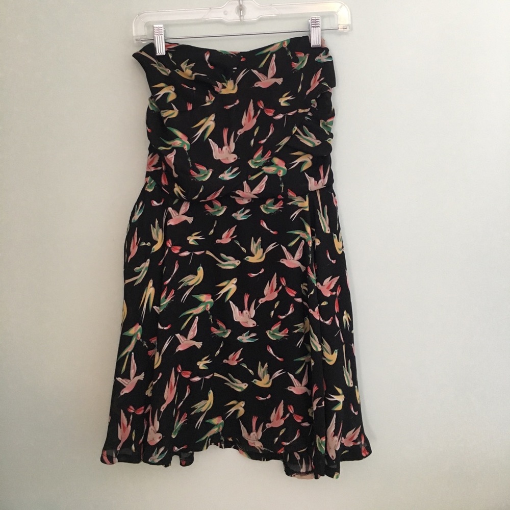 Strapless multicolored bird patterned dress