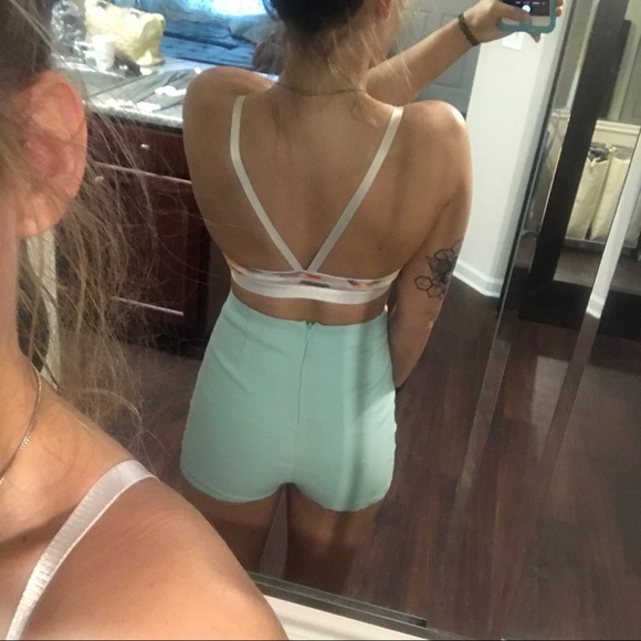 Rainbow 🌈 bra - Picture 4 of 4