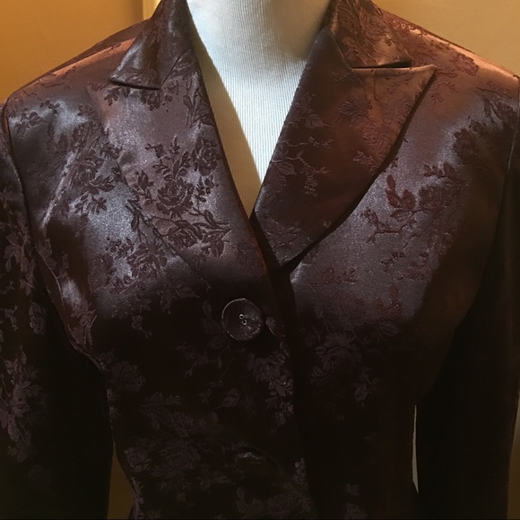 Jacket - Picture 3 of 4