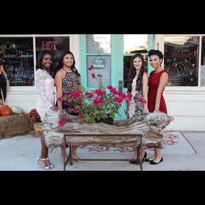 Meet your Posher, Ariel