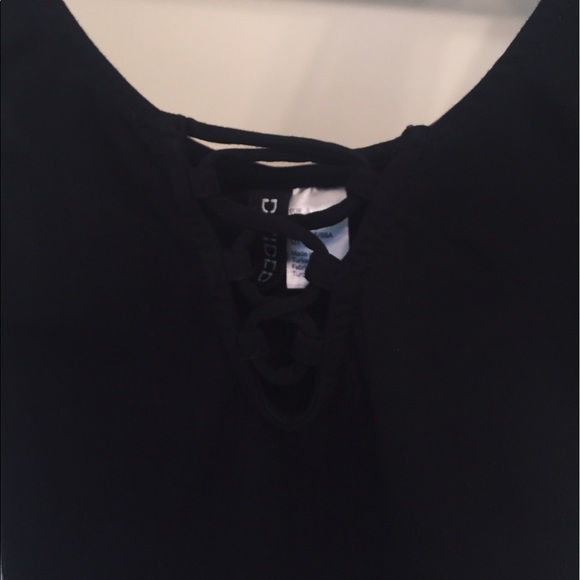 H&M BLACK BODYSUIT - Picture 2 of 4