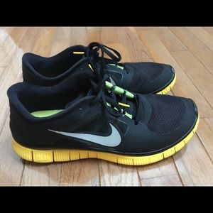 Nike Free Run 5.0 Livestrong, Size 11 Men