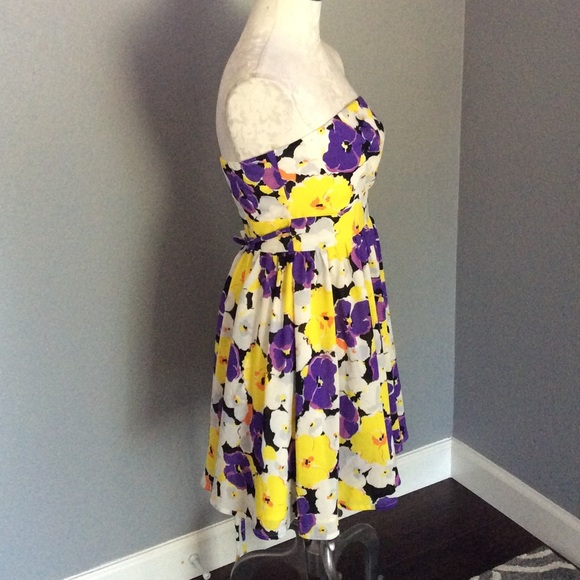 Forever 21 Strapless Floral Dress - Picture 2 of 6