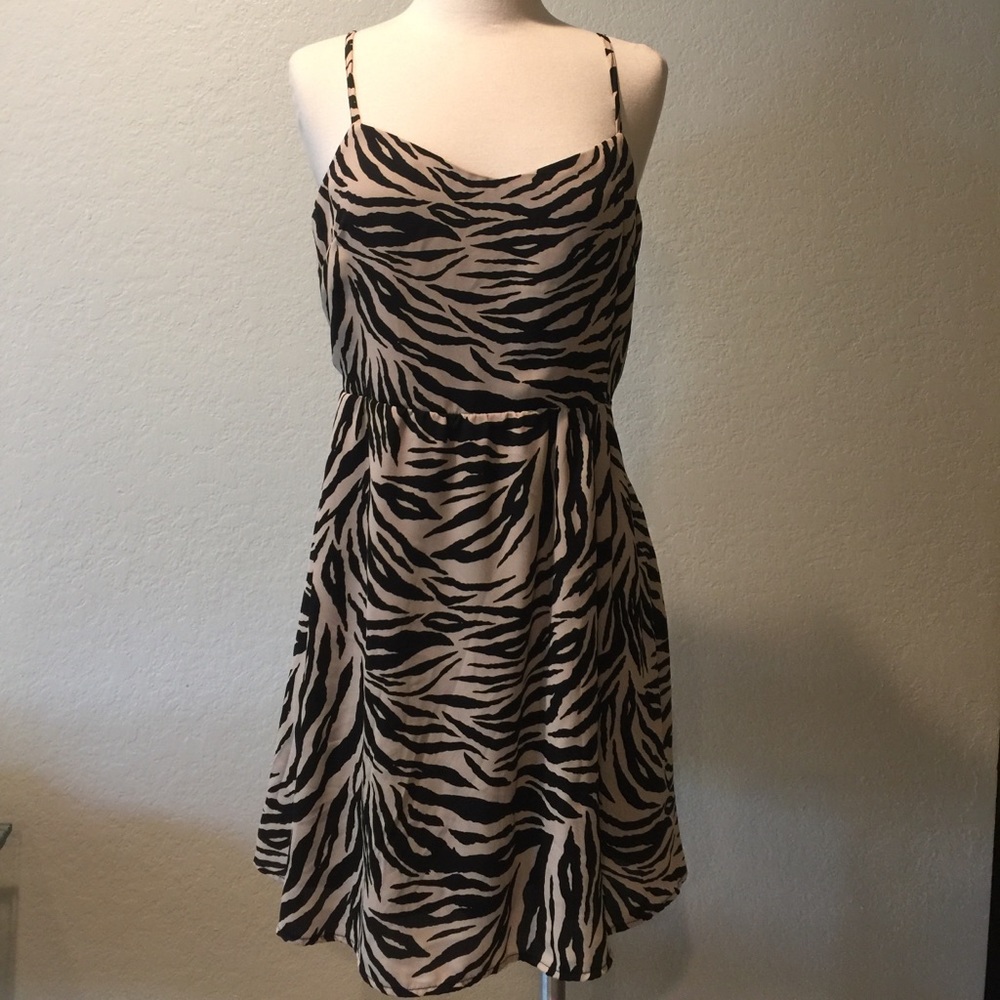 Modish One zebra print short summer dress size sm
