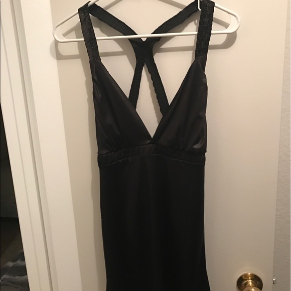 Women's clothing - Picture 3 of 5