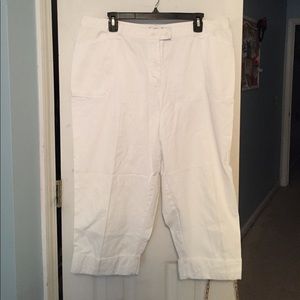 White Talbots Petites Capris