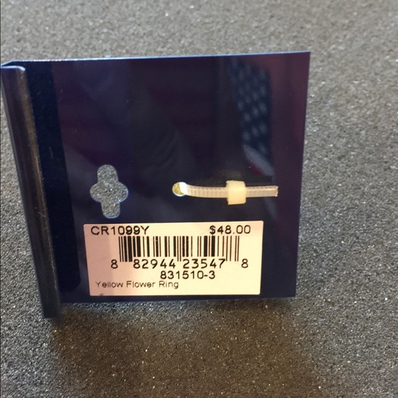 NWT Tara Vanessa Coll. Enamel/Gold Stretch Ring - Picture 4 of 4