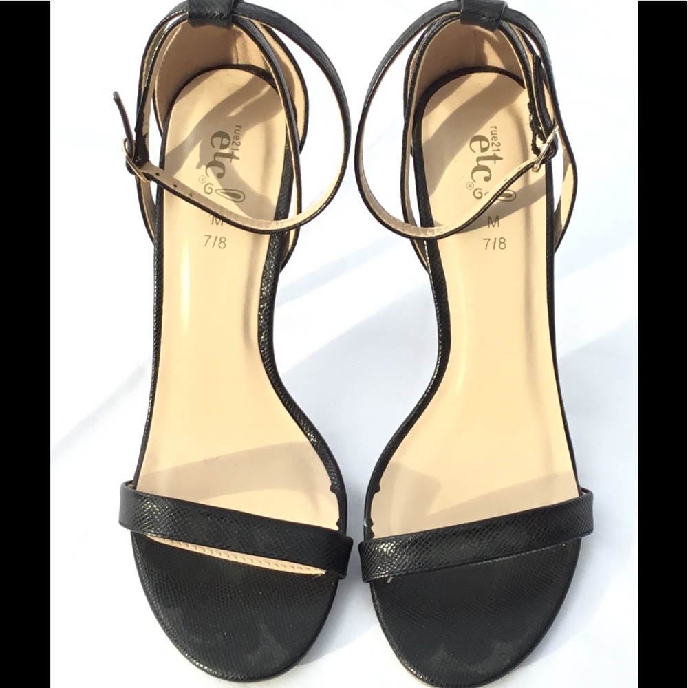 Black Strappy heels 7/8