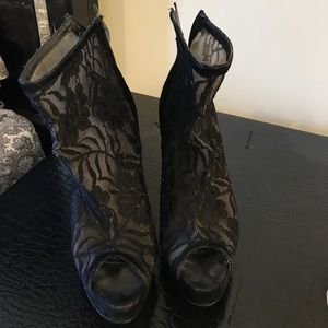 Aldo woman high heels