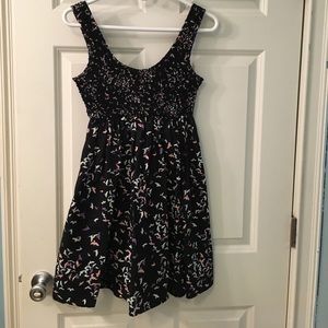 H&M summer dress with pockets, size 6