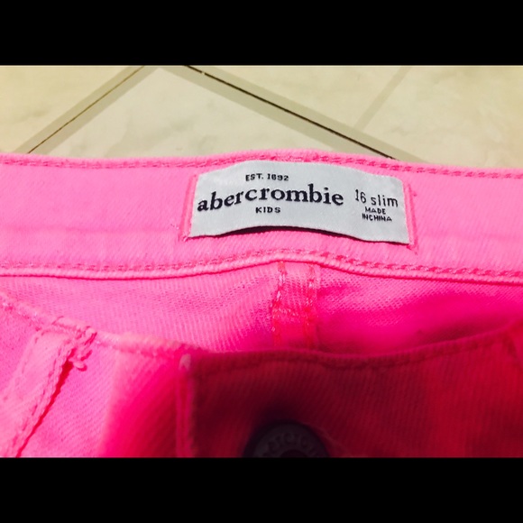 Abercrombie Distressed Jeans - Picture 6 of 8