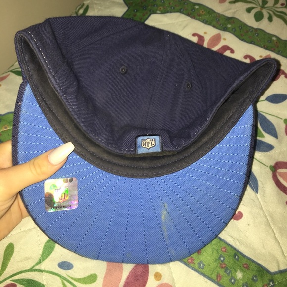 Chargers Hat - Picture 2 of 3