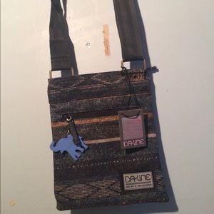 Dakine cross body bag