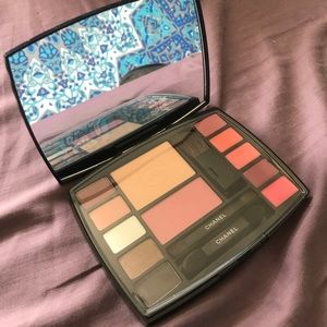 Chanel travel makeup palette