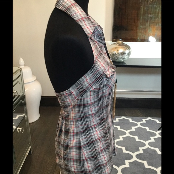 Firm Sale🔥🔥Guess Halter Top - Picture 7 of 8