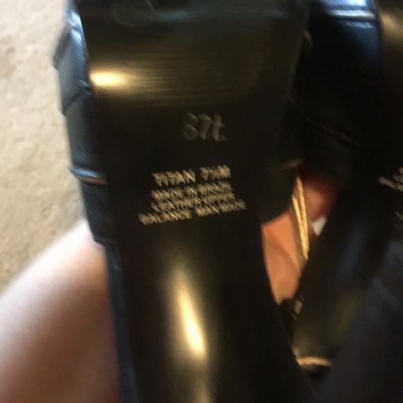 NWOT CARLOS SANTANA LEATHER  PLATFORMS - Picture 5 of 8