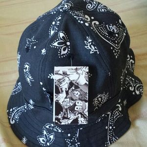 Bucket Hat