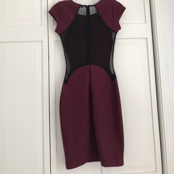 NWT Midi Guess Dress - Picture 2 of 3