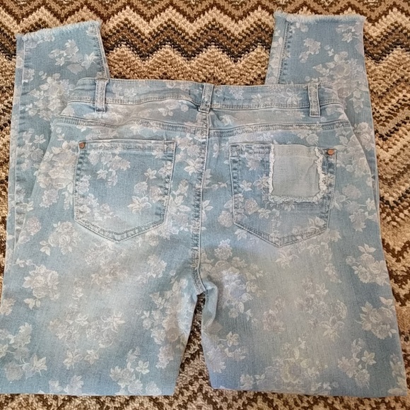 Fire Los Angeles Jeans - Picture 3 of 4